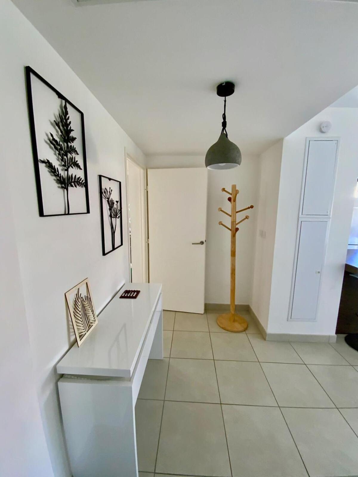 Apartamento Le Sublime- Vue Climatisation Et Parking ! Montpellier Exterior foto