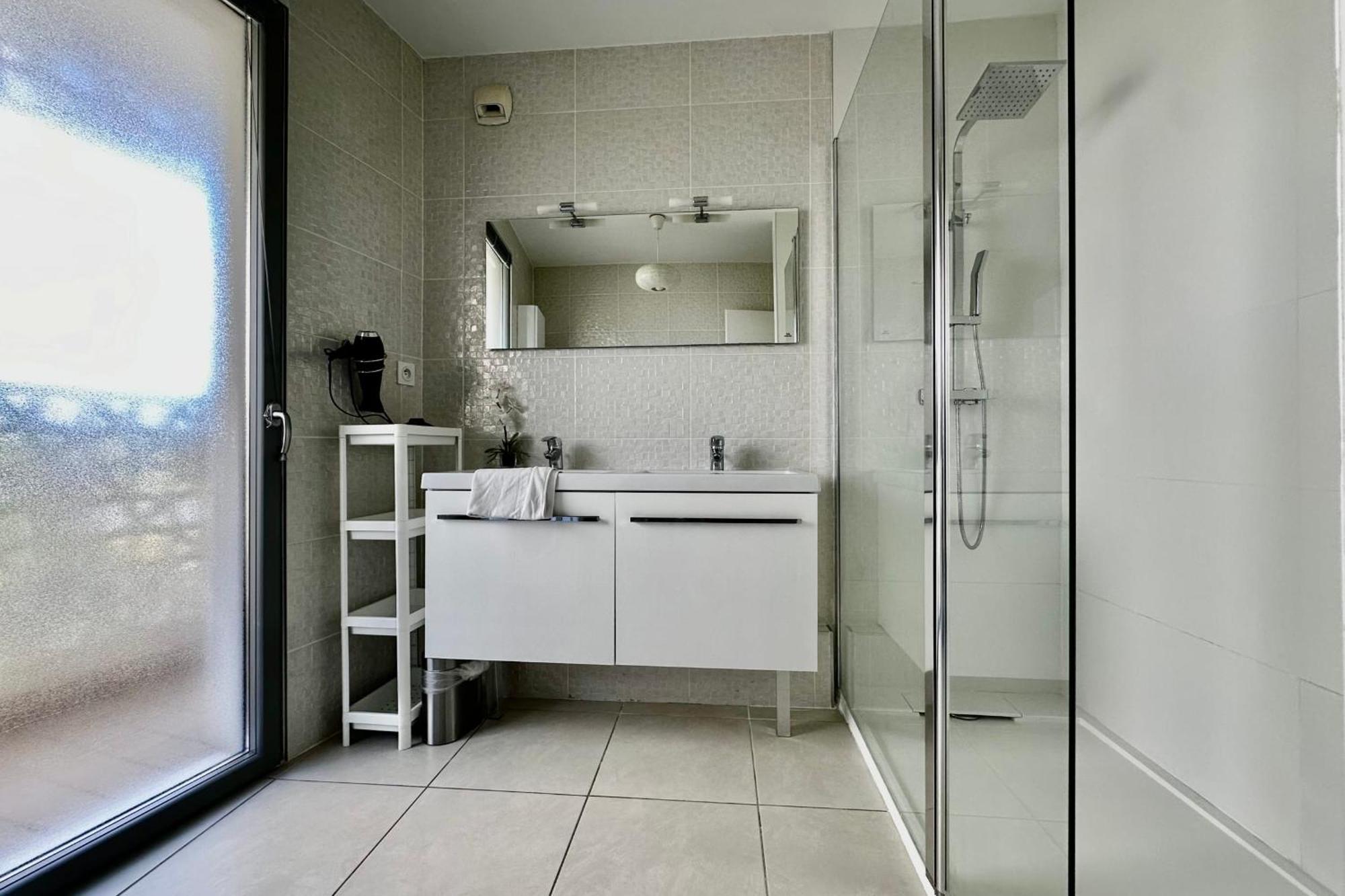 Apartamento Le Sublime- Vue Climatisation Et Parking ! Montpellier Exterior foto